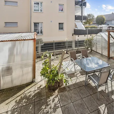 Kaiserstuhl Oase - 4br, Kueche, Tv's, Waschtrockner, Innenhof